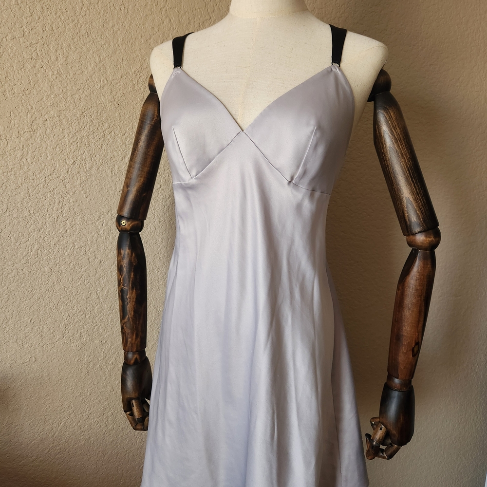 Victoria's Secret Nightgown Chemise Slip Lt Gray Satin Small